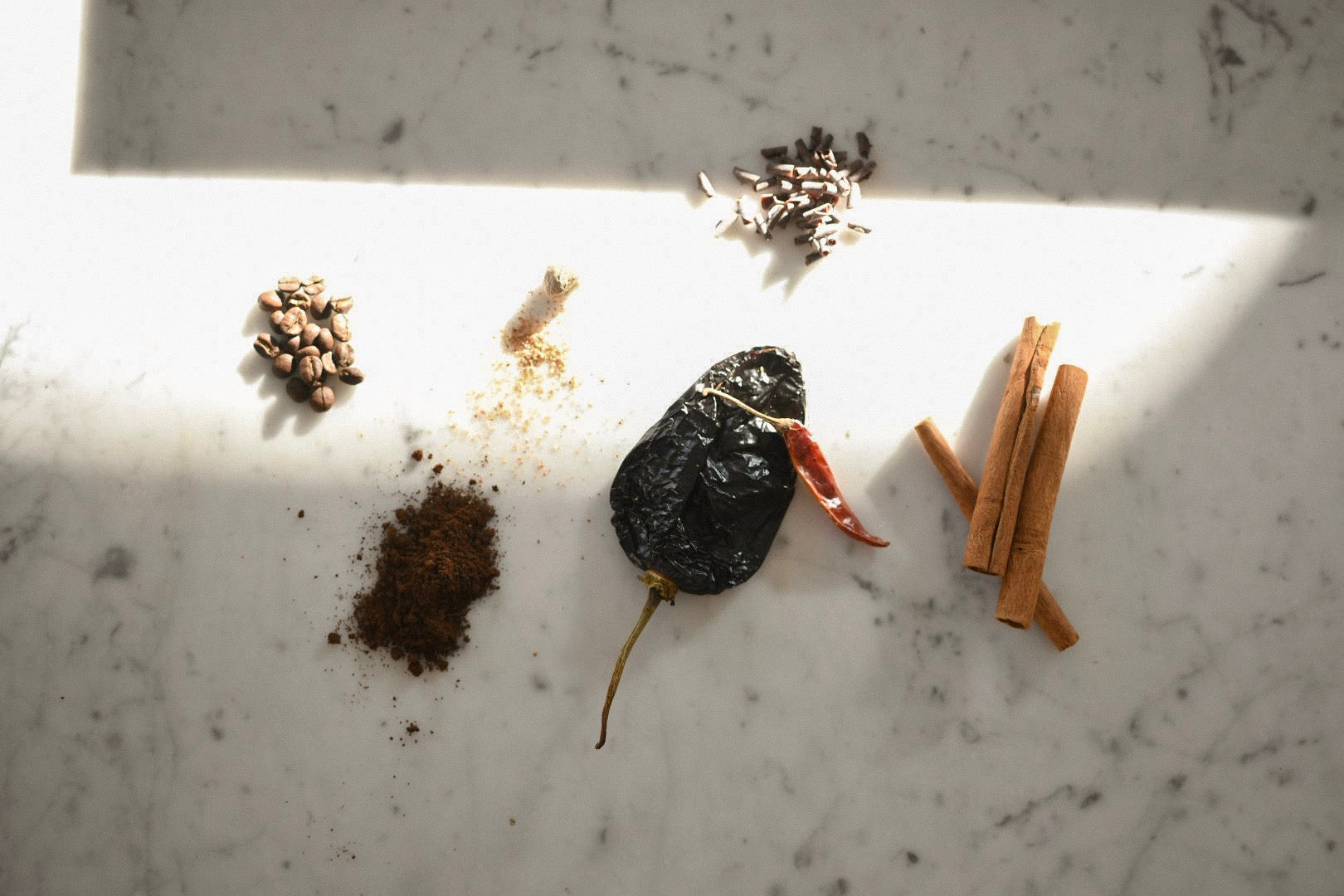 all of the ingredients to make a spicy mocha latte