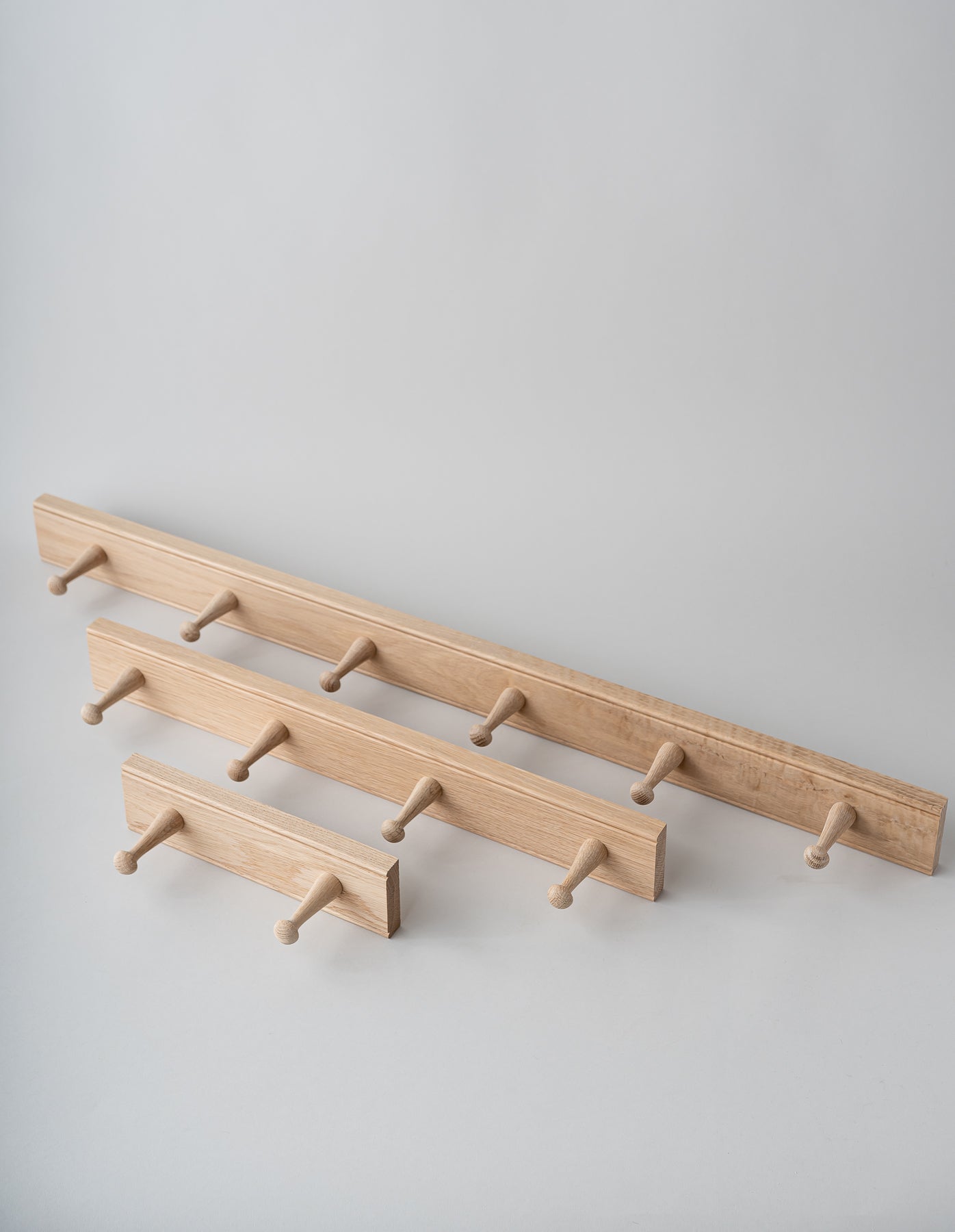 June Home Supply Shaker Peg Rail - Thumbnail 3