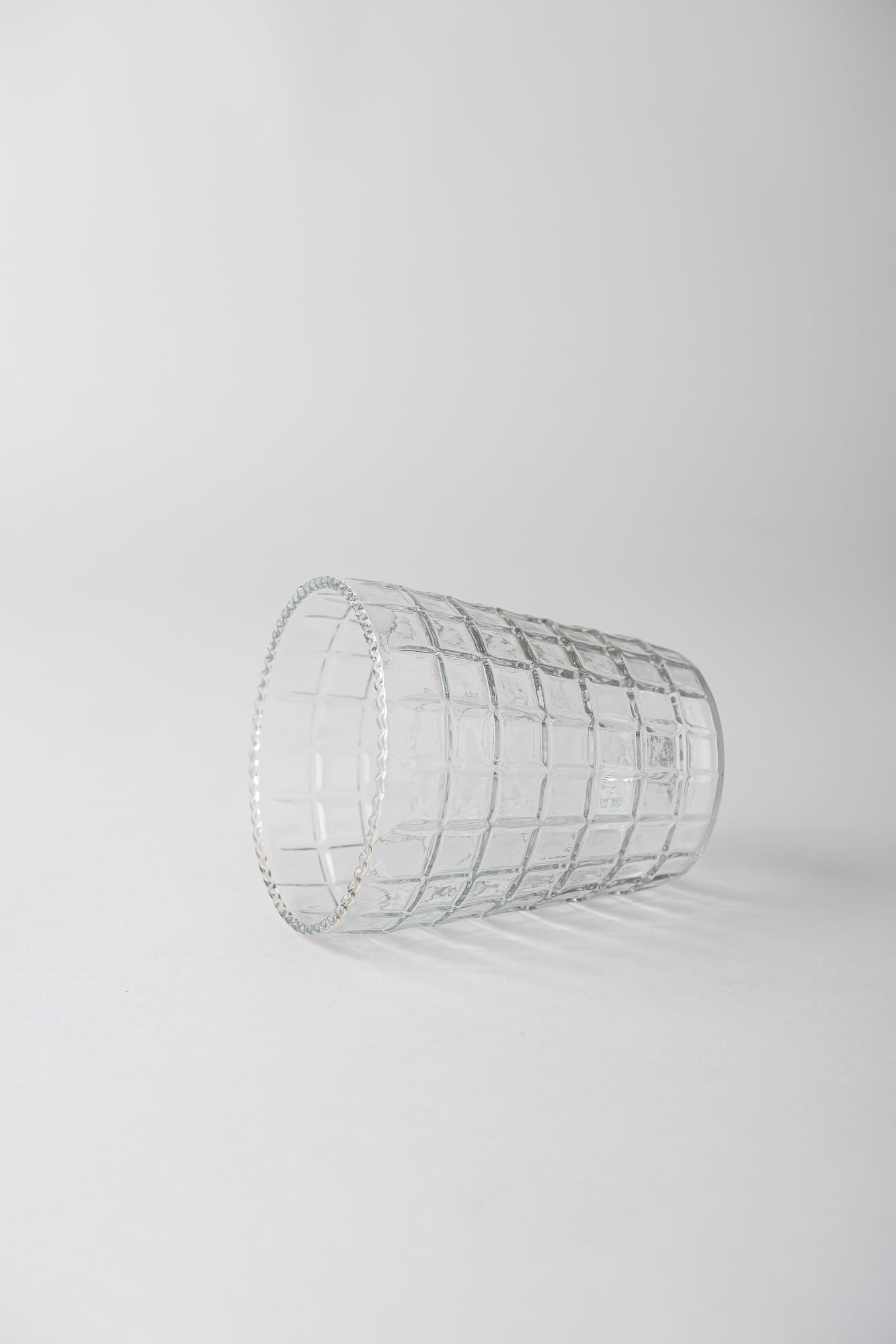 June Home Supply Ruffle Glass Lattice Tumbler