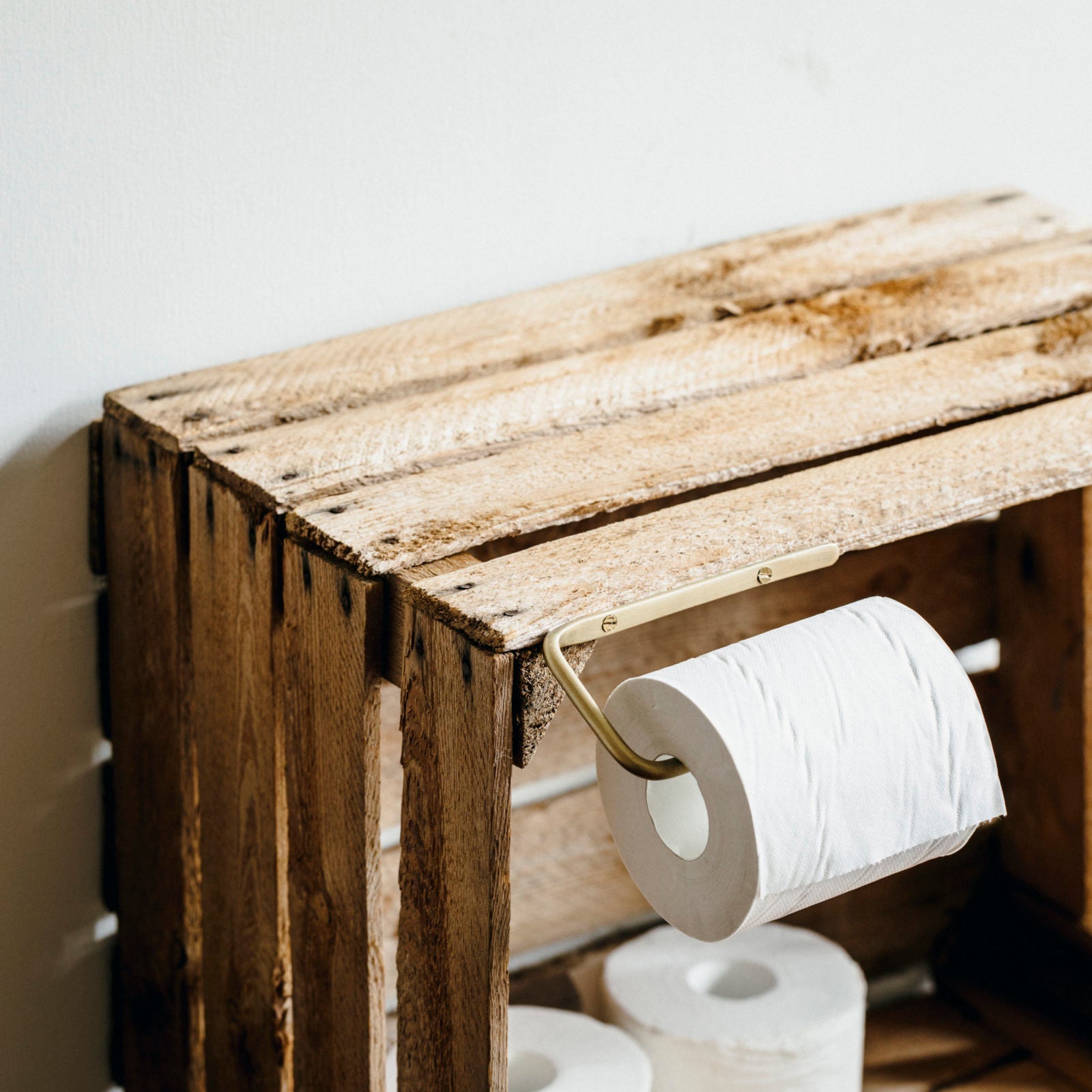 June Home Supply Toilet Paper Holder