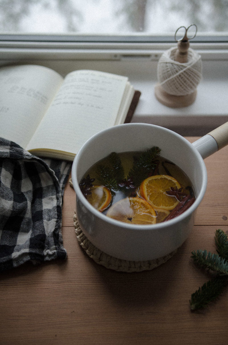 Download Soothing Scents - A Seasonal Simmer Pot Recipe | JUNE